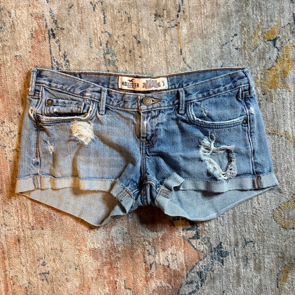 Hollister Co Womens Low Rise Distressed Denim Jean Shorts Blue Y2K Size 3